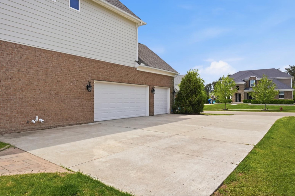 Listing photo 82 — Commerce Township, MI