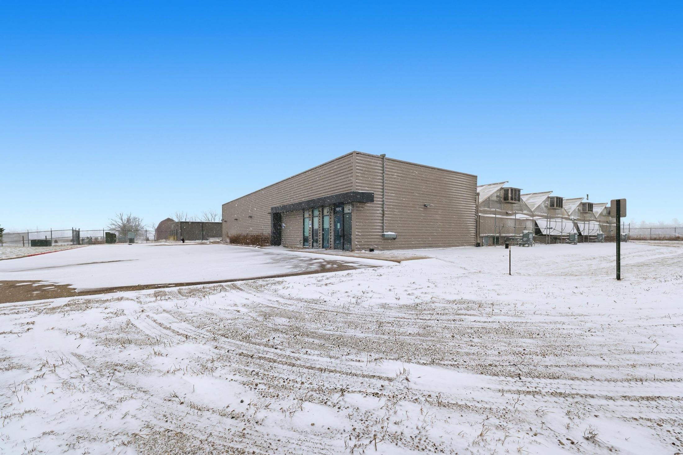Dimondale, MI, Dec 18, 2025 | Recent Shoots