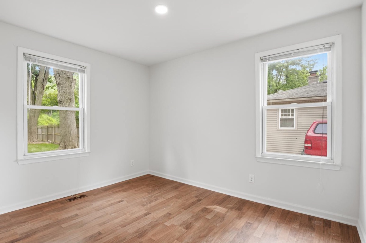 Listing photo 21 — Farmington Hills, MI