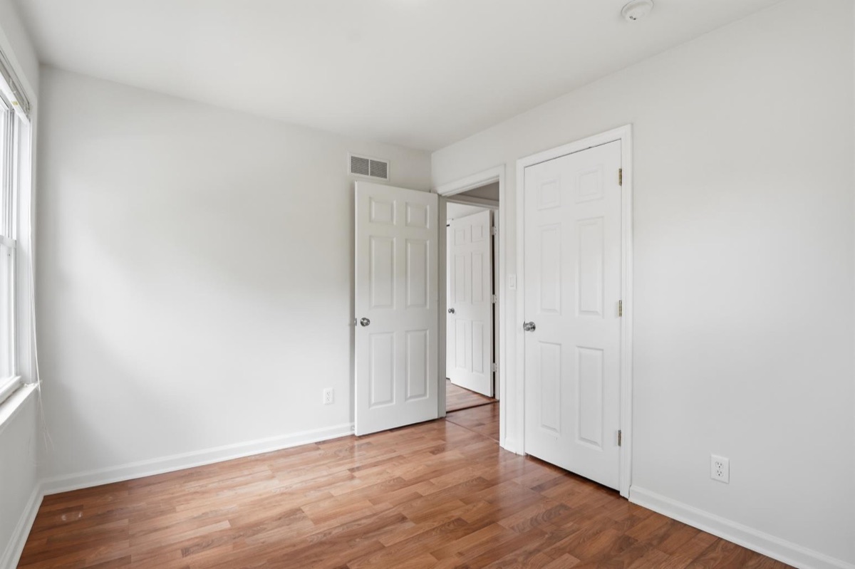 Listing photo 22 — Farmington Hills, MI