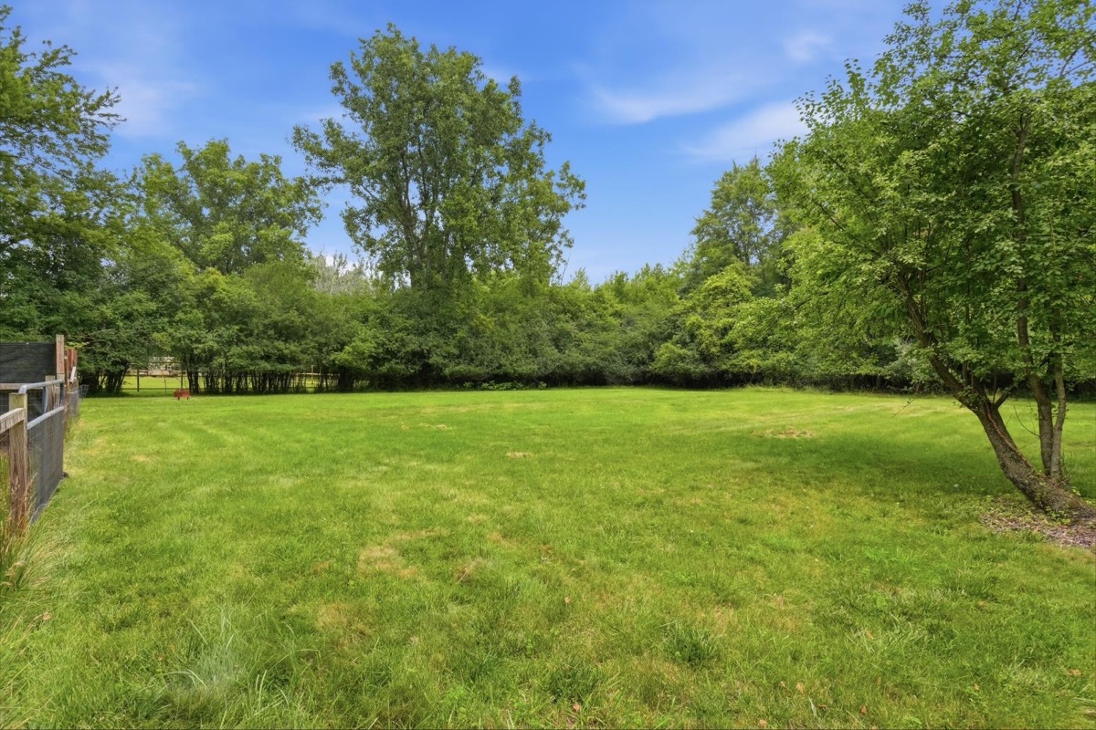 Listing photo 46 — Farmington Hills, MI