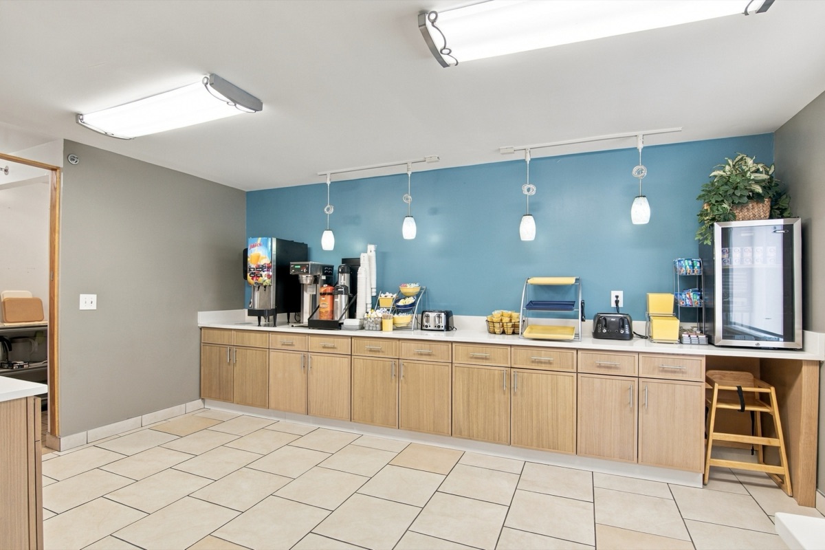 Listing photo 3 — Imlay City, MI