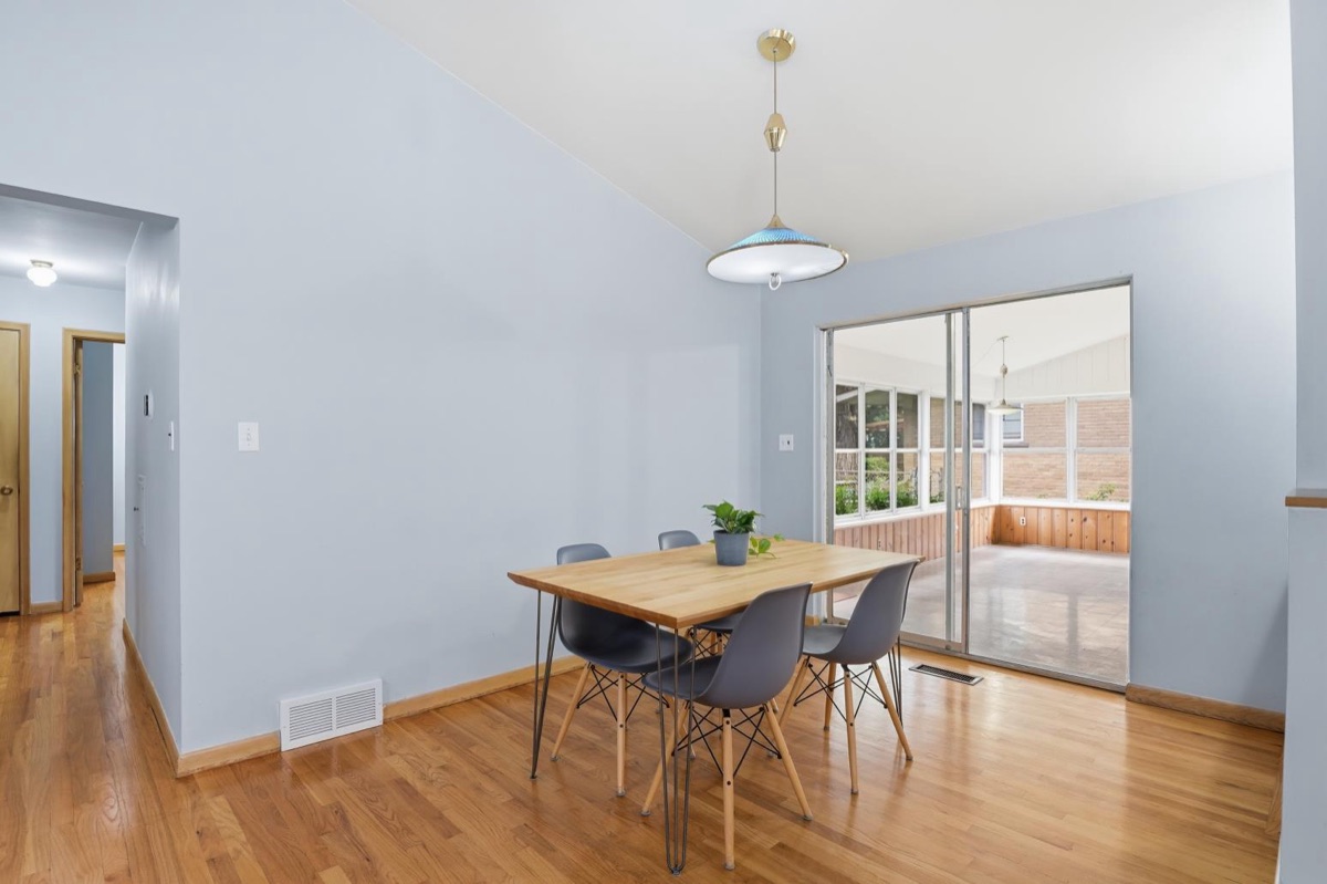 Listing photo 14 — Livonia, MI