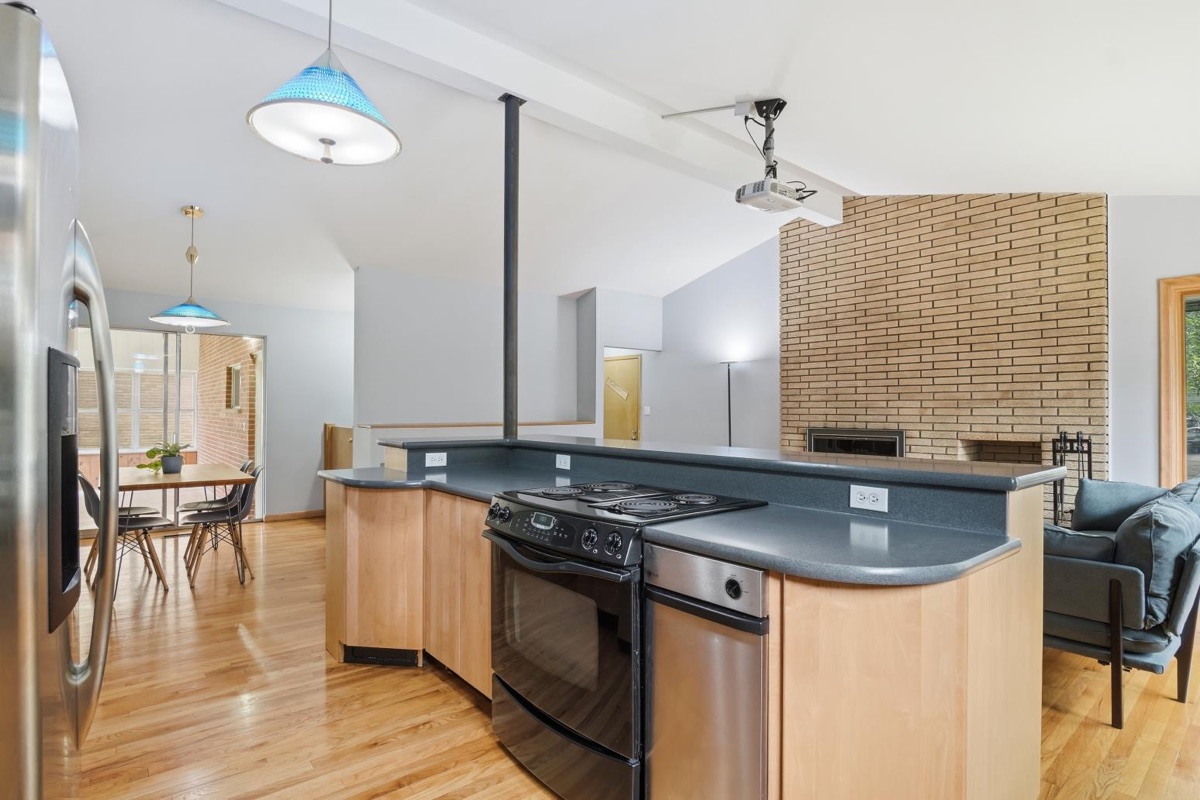 Listing photo 21 — Livonia, MI