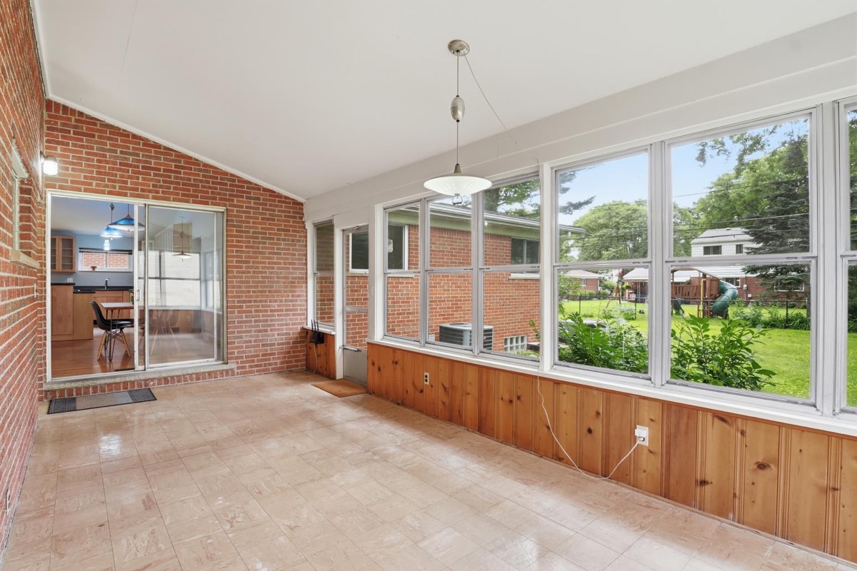 Listing photo 25 — Livonia, MI