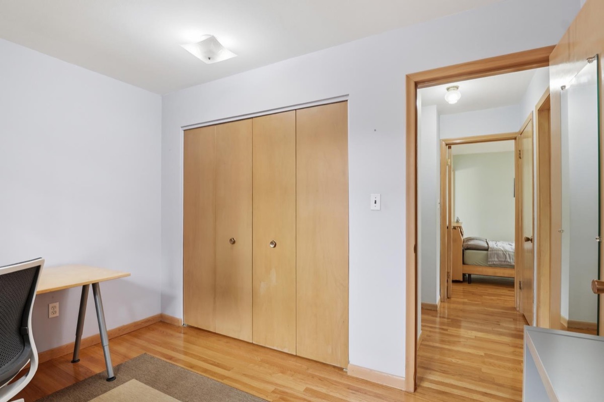 Listing photo 31 — Livonia, MI