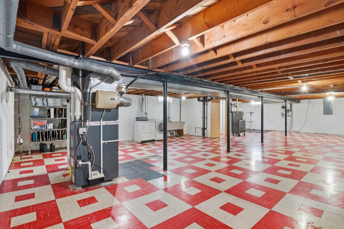 Listing photo 38 — Livonia, MI