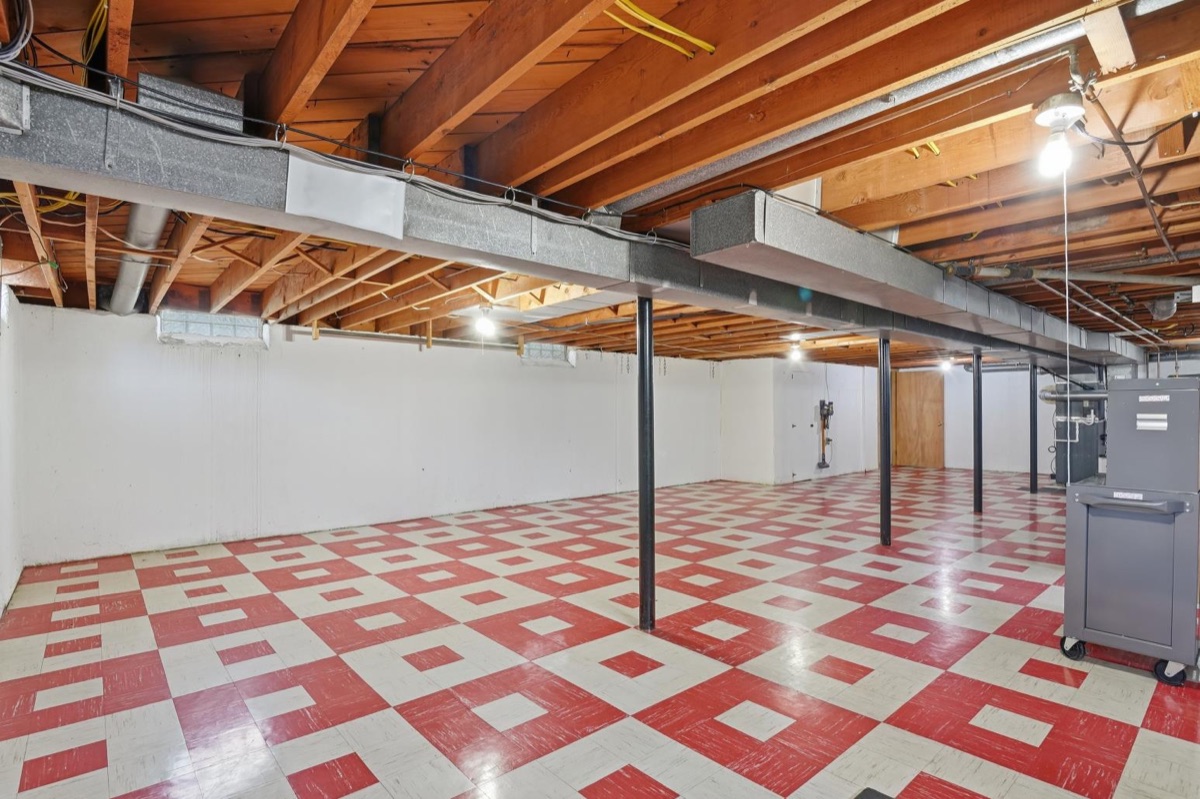 Listing photo 44 — Livonia, MI