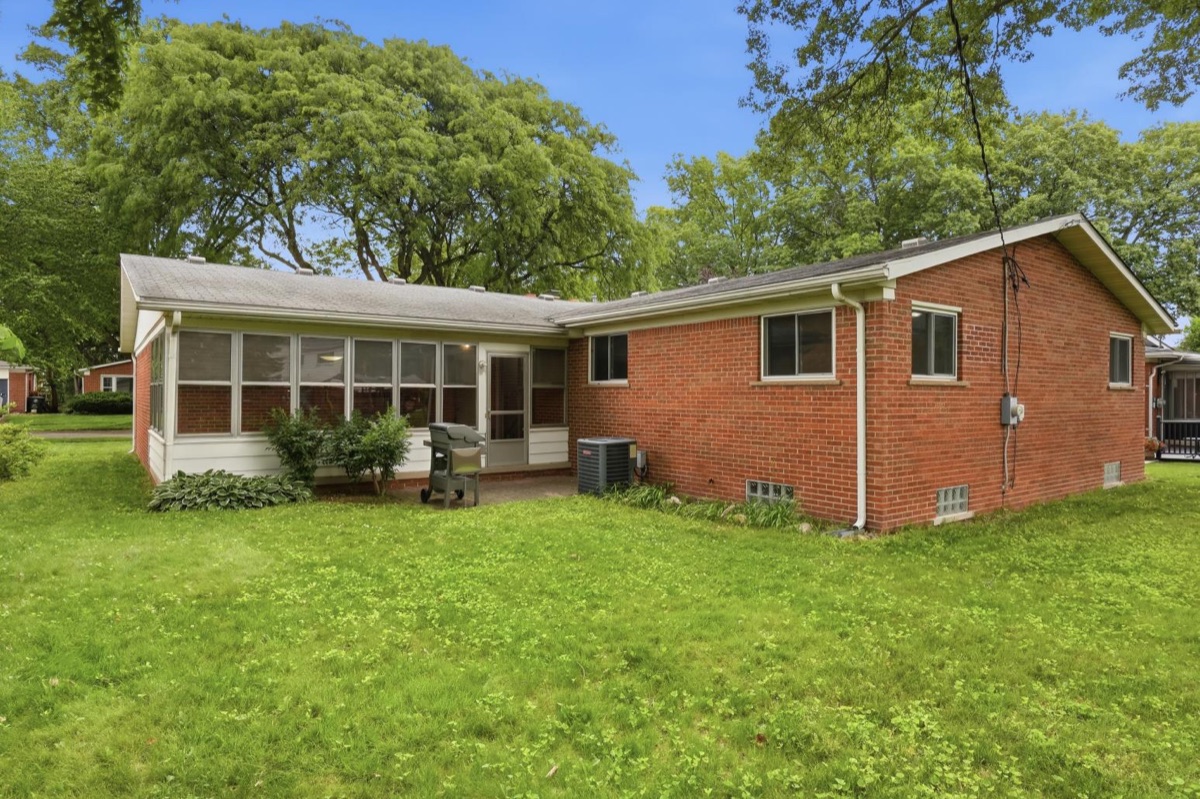 Listing photo 46 — Livonia, MI