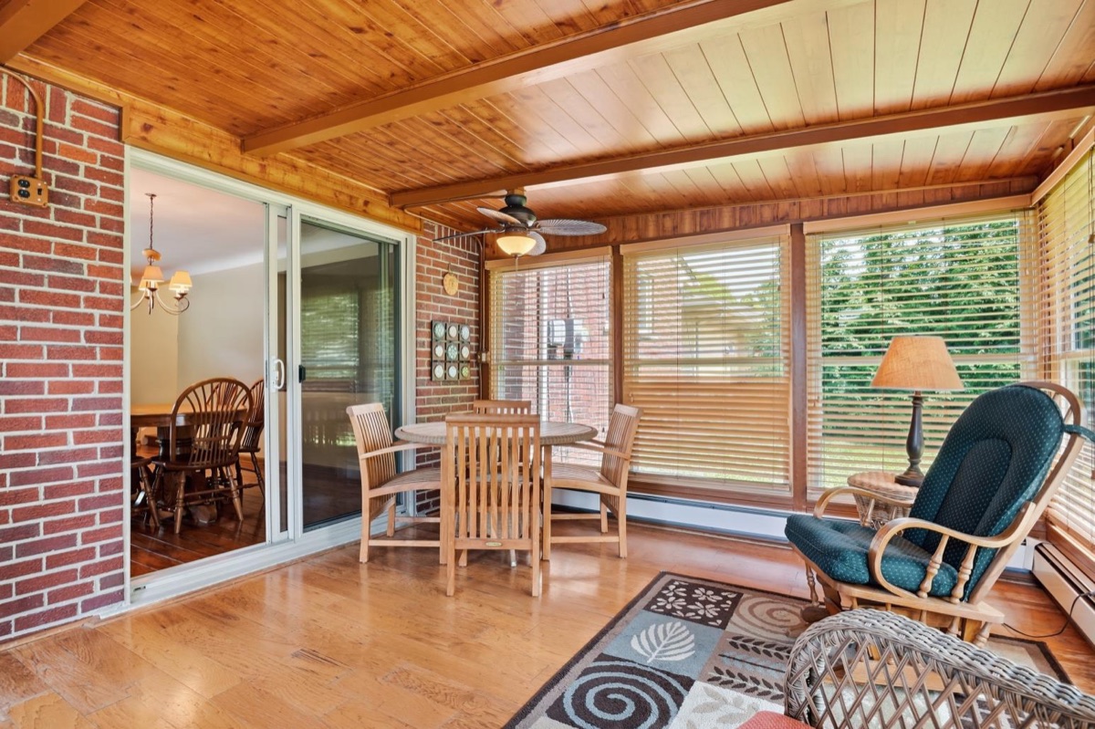 Listing photo 26 — Livonia, MI