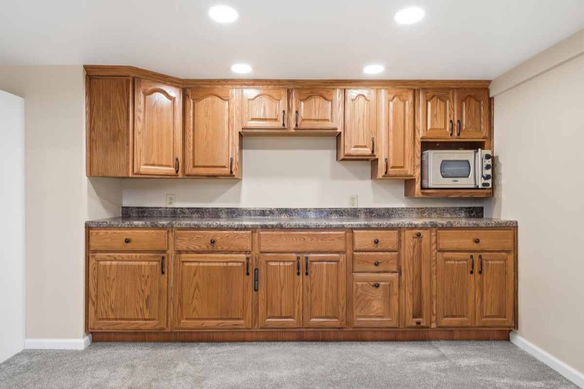 Listing photo 47 — Livonia, MI