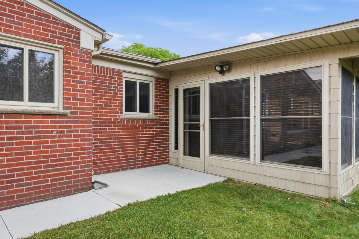 Listing photo 56 — Livonia, MI