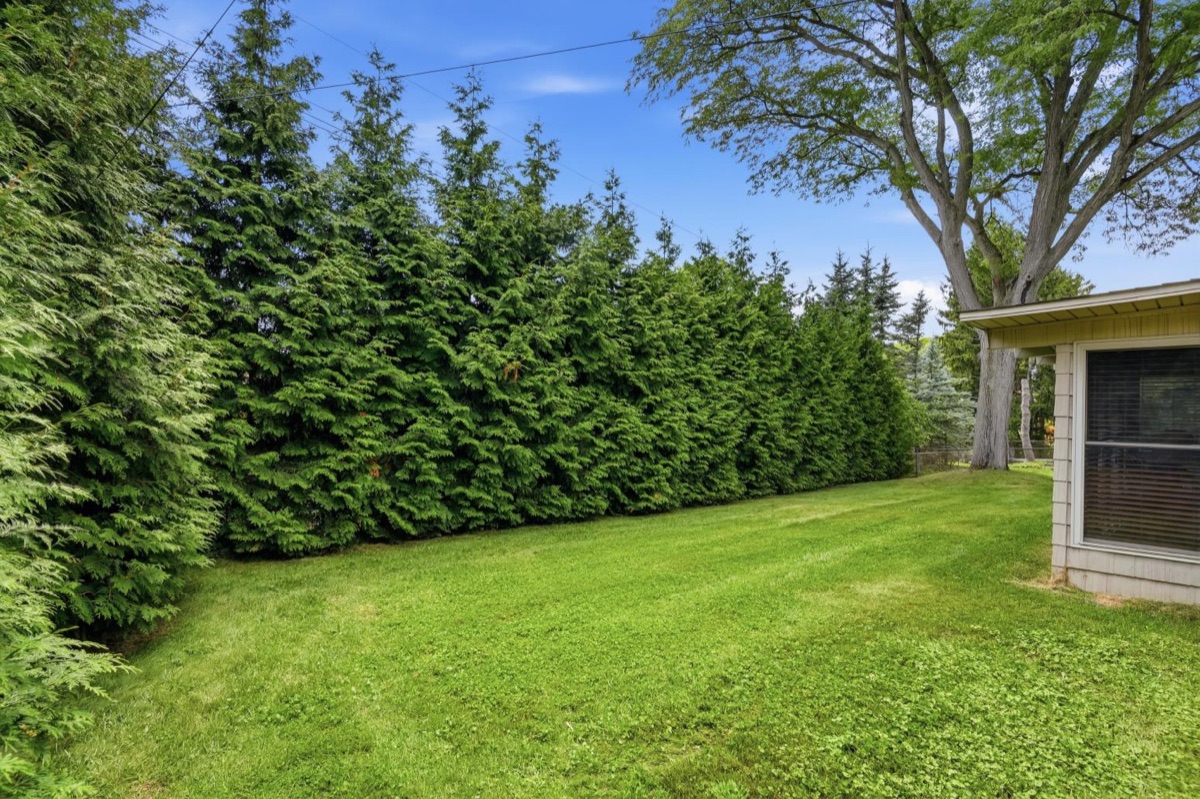 Listing photo 59 — Livonia, MI