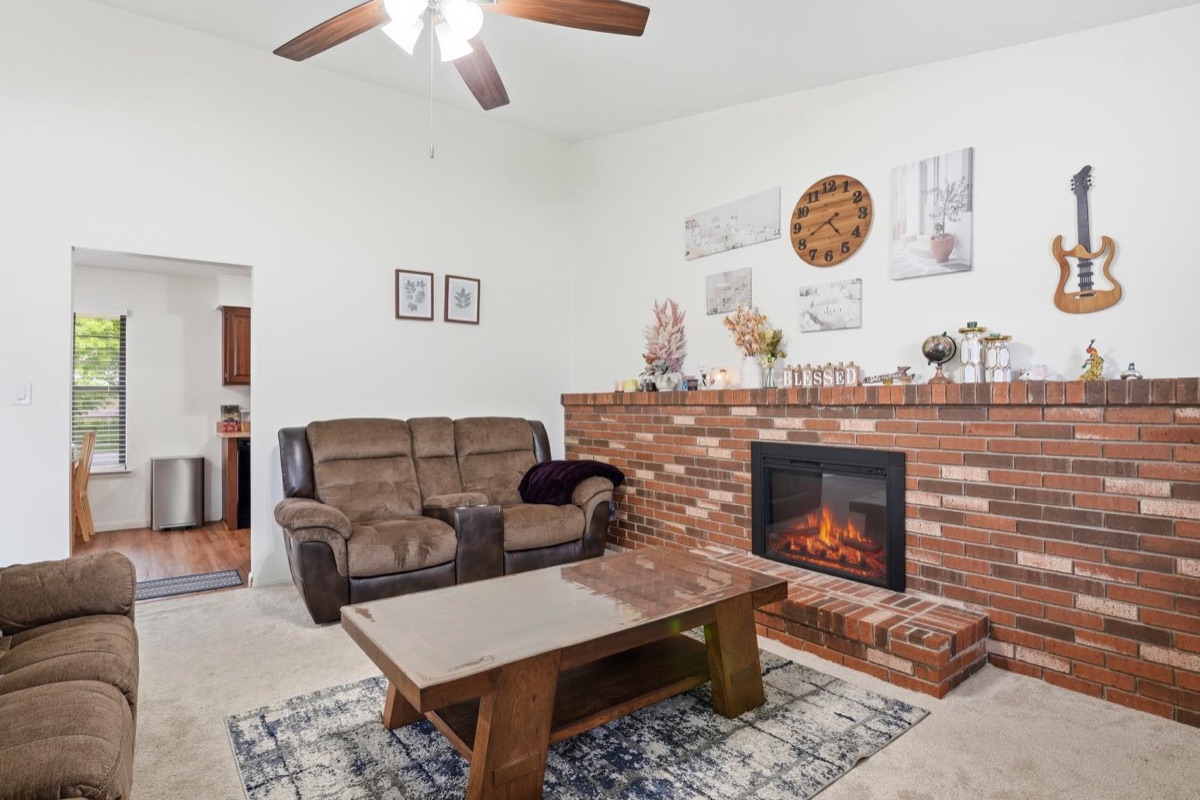 Listing photo 20 — Livonia, MI