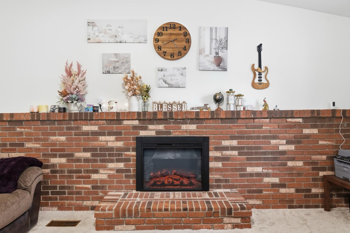 Listing photo 22 — Livonia, MI
