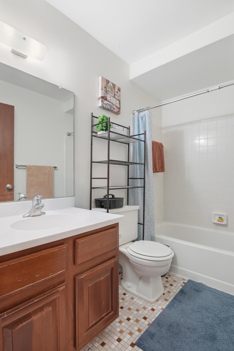 Listing photo 25 — Livonia, MI