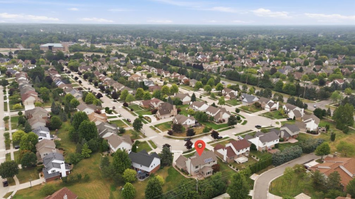 Aerial photo 11 — Livonia, MI