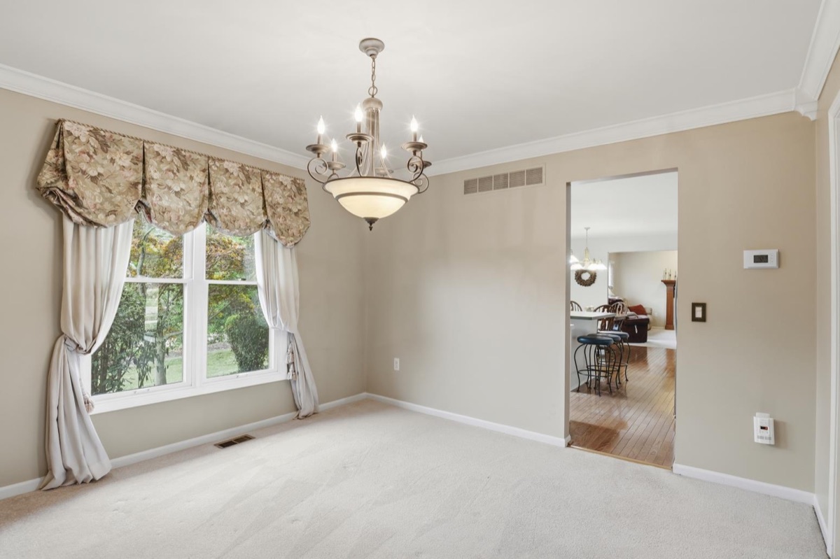 Listing photo 23 — Livonia, MI