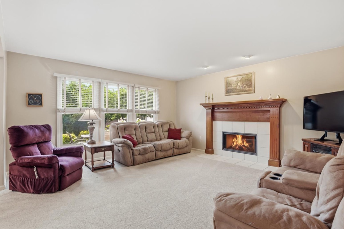 Listing photo 38 — Livonia, MI