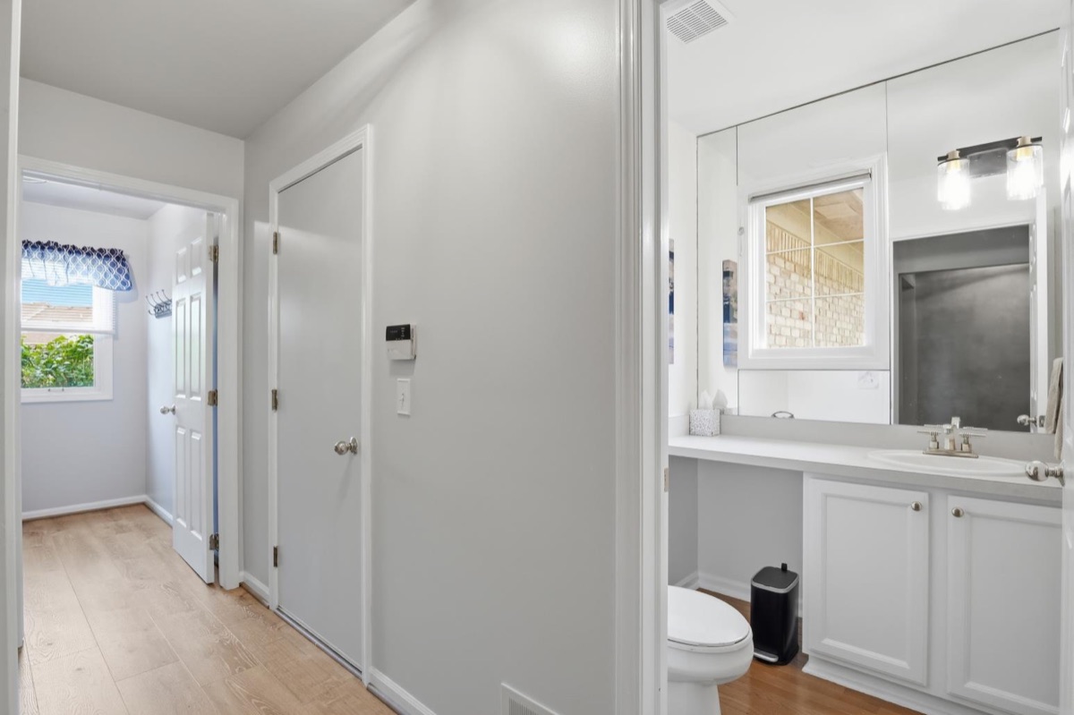 Listing photo 42 — Livonia, MI