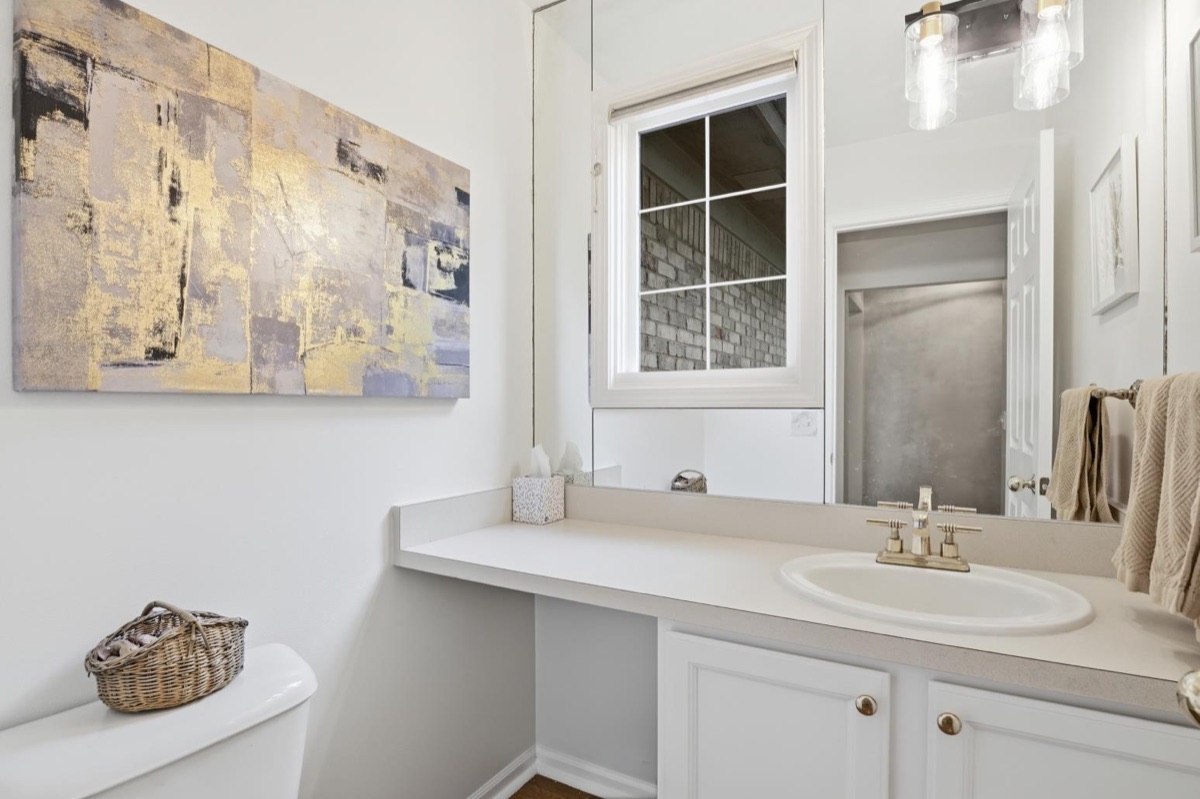 Listing photo 43 — Livonia, MI