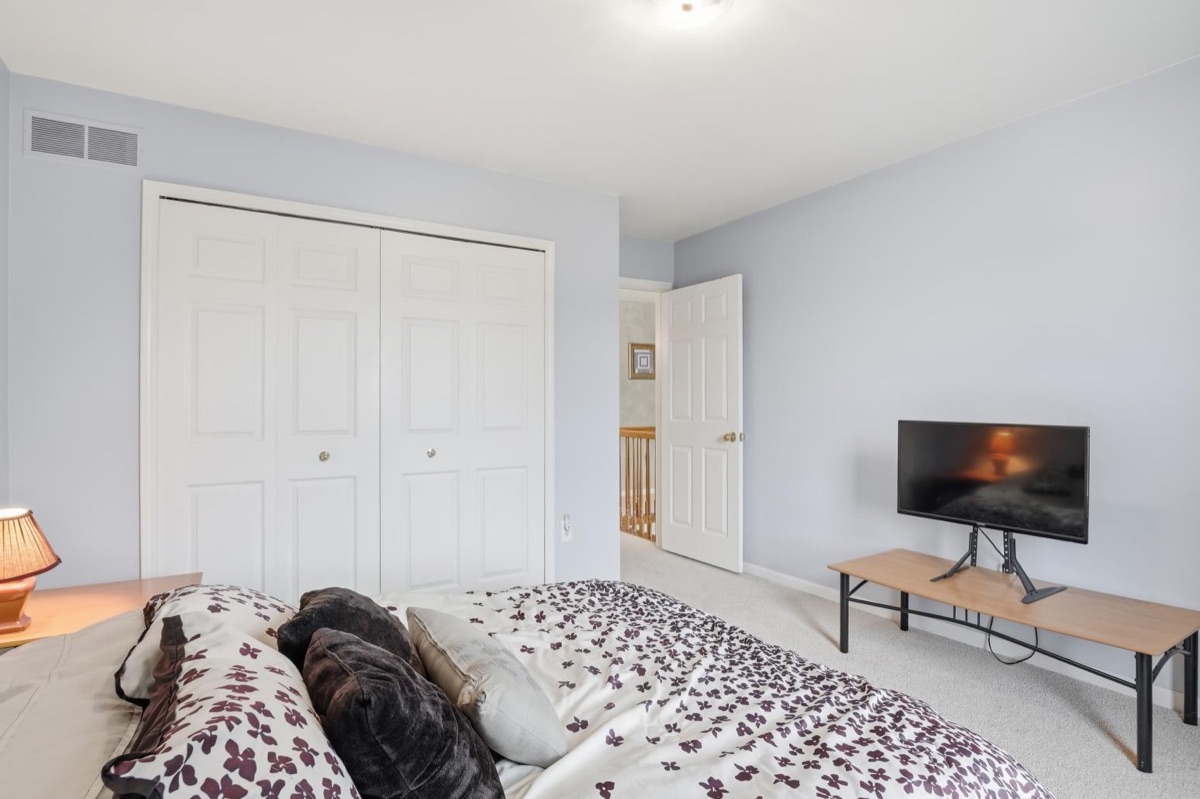 Listing photo 53 — Livonia, MI