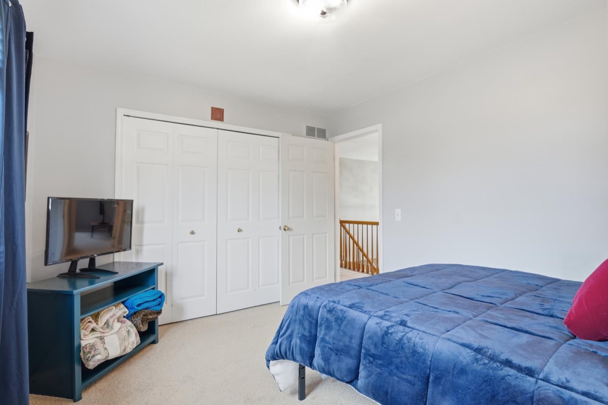 Listing photo 55 — Livonia, MI