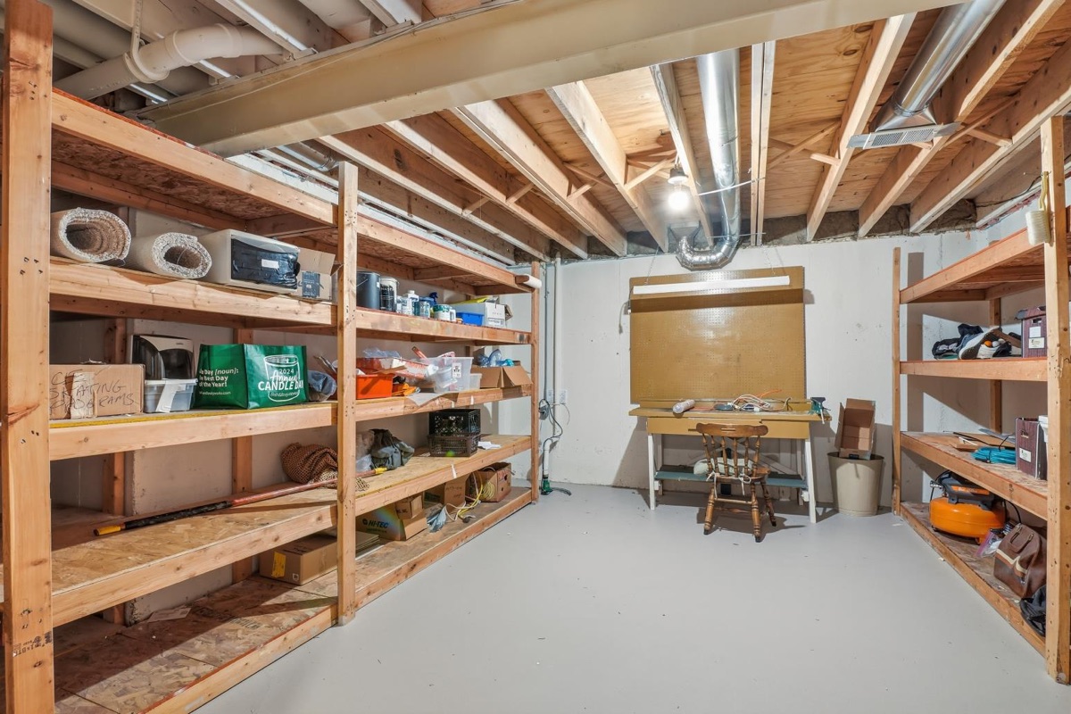 Listing photo 70 — Livonia, MI