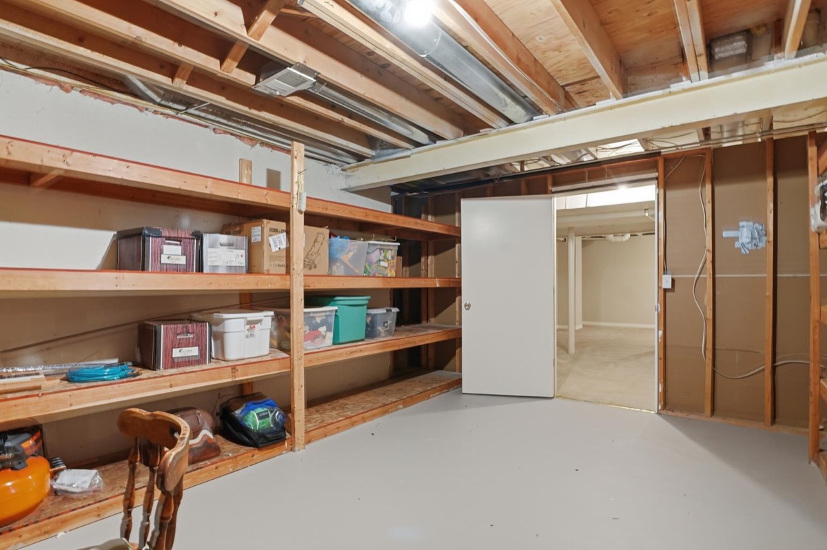 Listing photo 71 — Livonia, MI