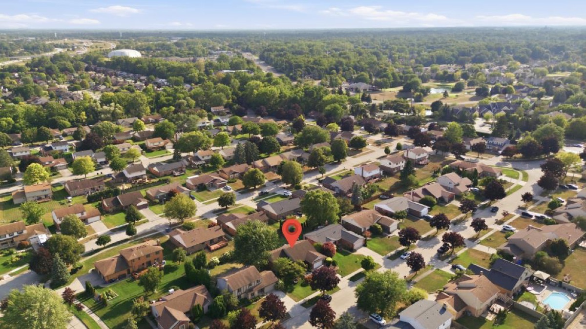 Aerial photo 7 — Livonia, MI
