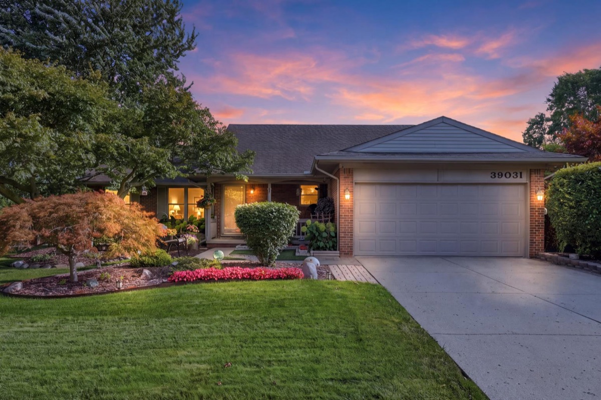 Listing photo — Livonia, MI