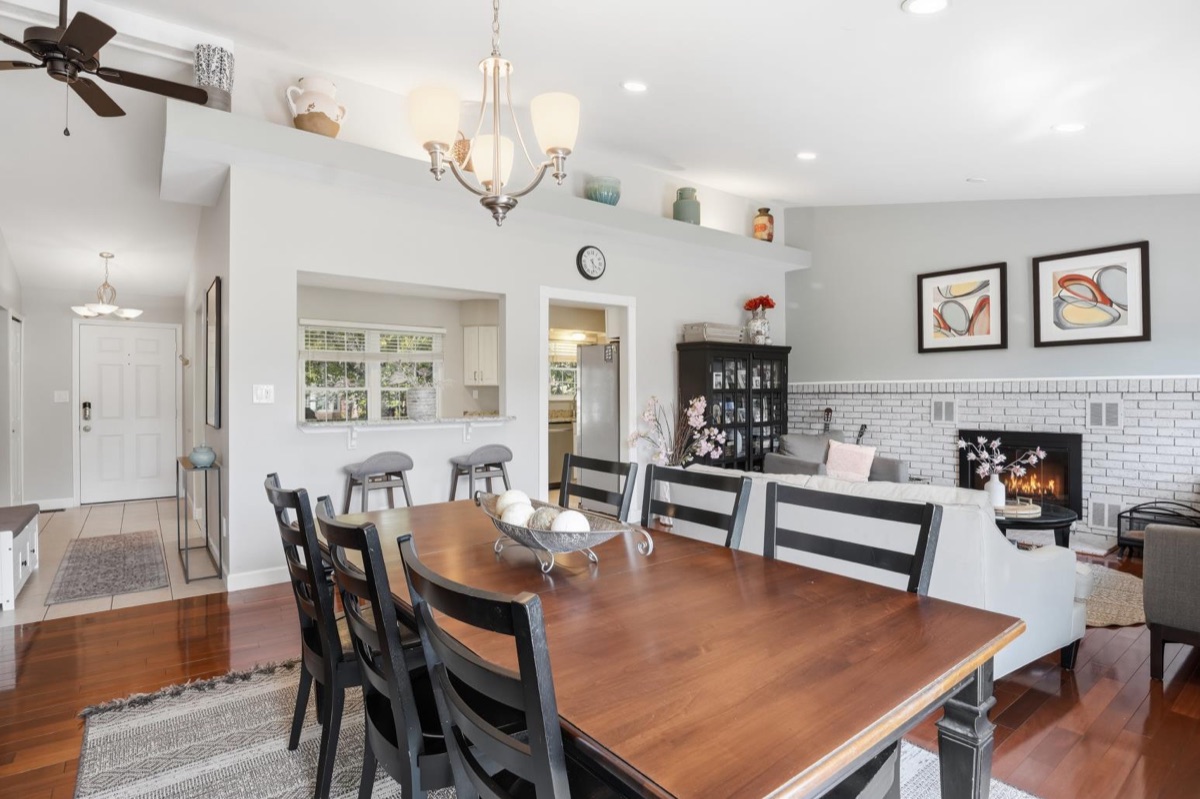 Listing photo 15 — Livonia, MI