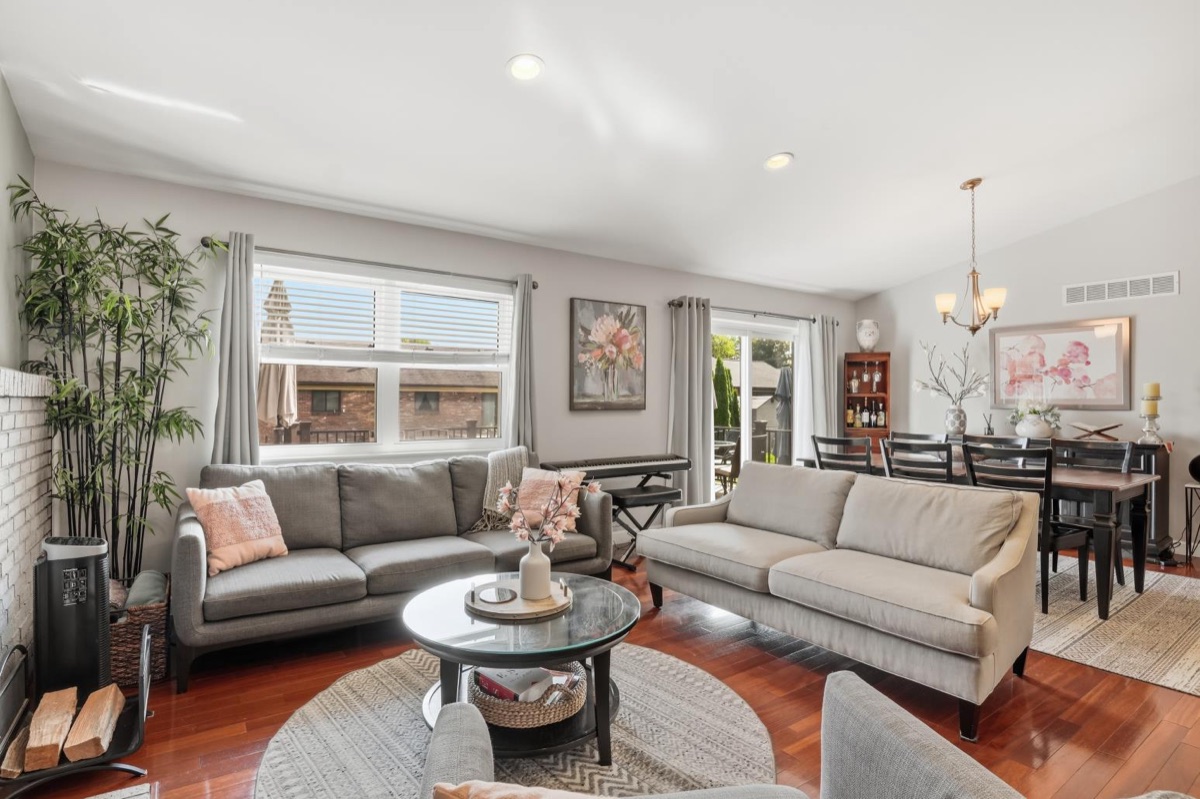 Listing photo 19 — Livonia, MI