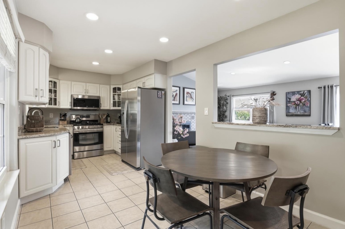 Listing photo 21 — Livonia, MI