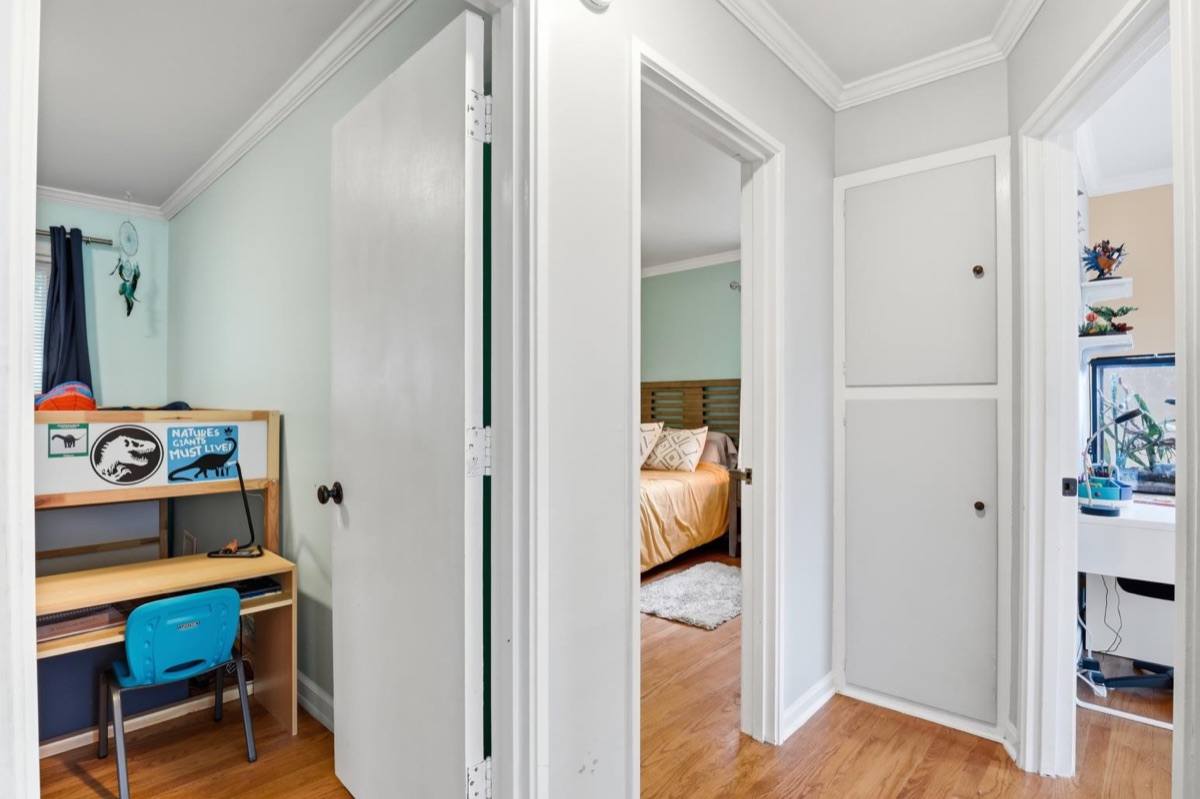 Listing photo 19 — Livonia, MI