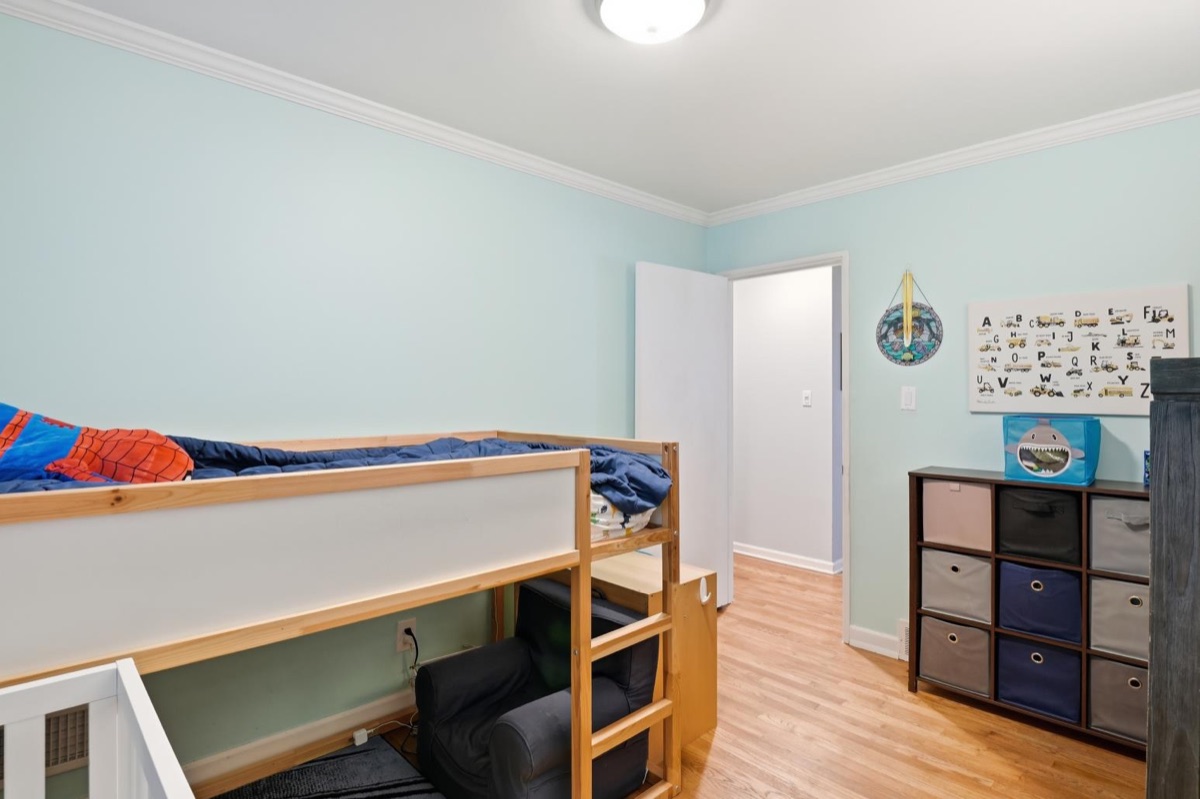 Listing photo 21 — Livonia, MI