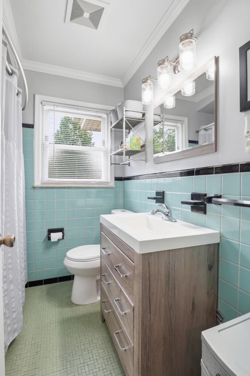 Listing photo 27 — Livonia, MI