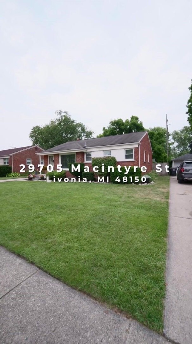 Livonia, MI, Sep 13, 2026, 46 photos | Recent Shoots