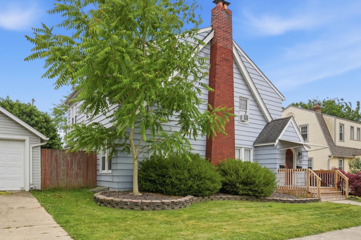 Listing photo 4 — Monroe, MI