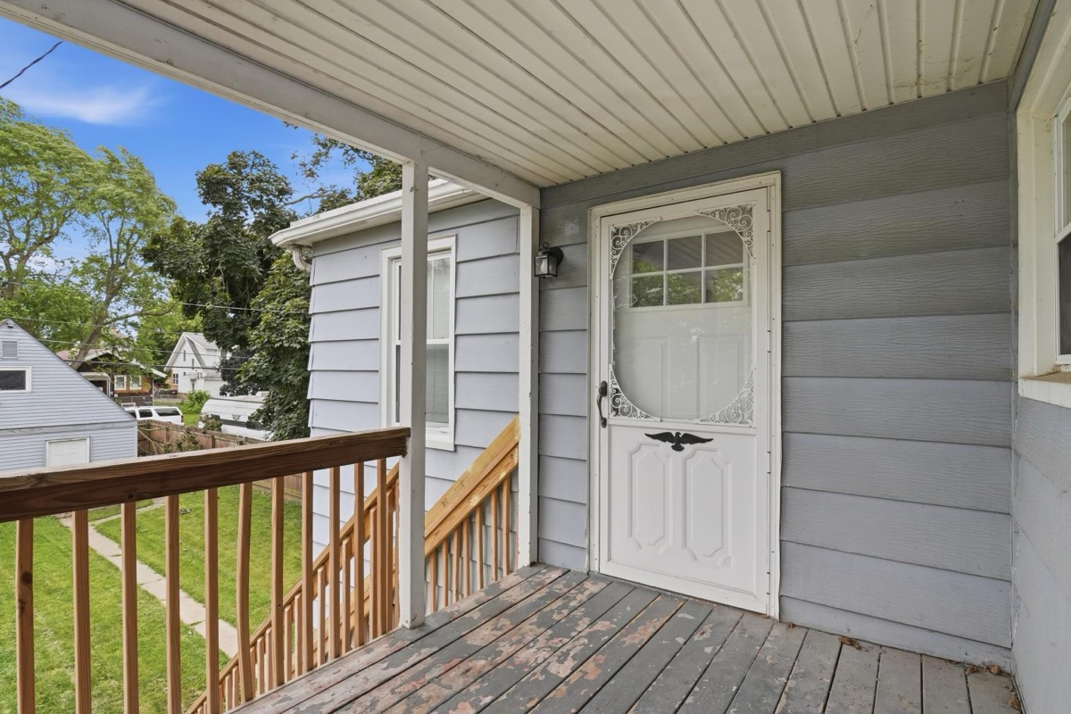 Listing photo 7 — Monroe, MI