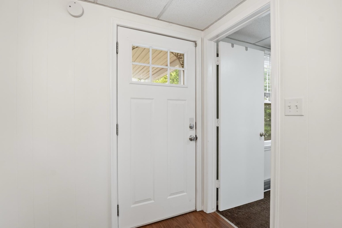 Listing photo 8 — Monroe, MI