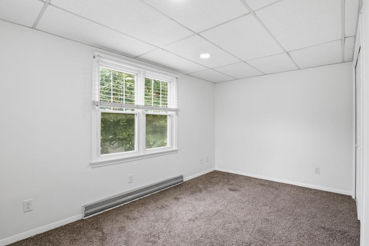 Listing photo 11 — Monroe, MI