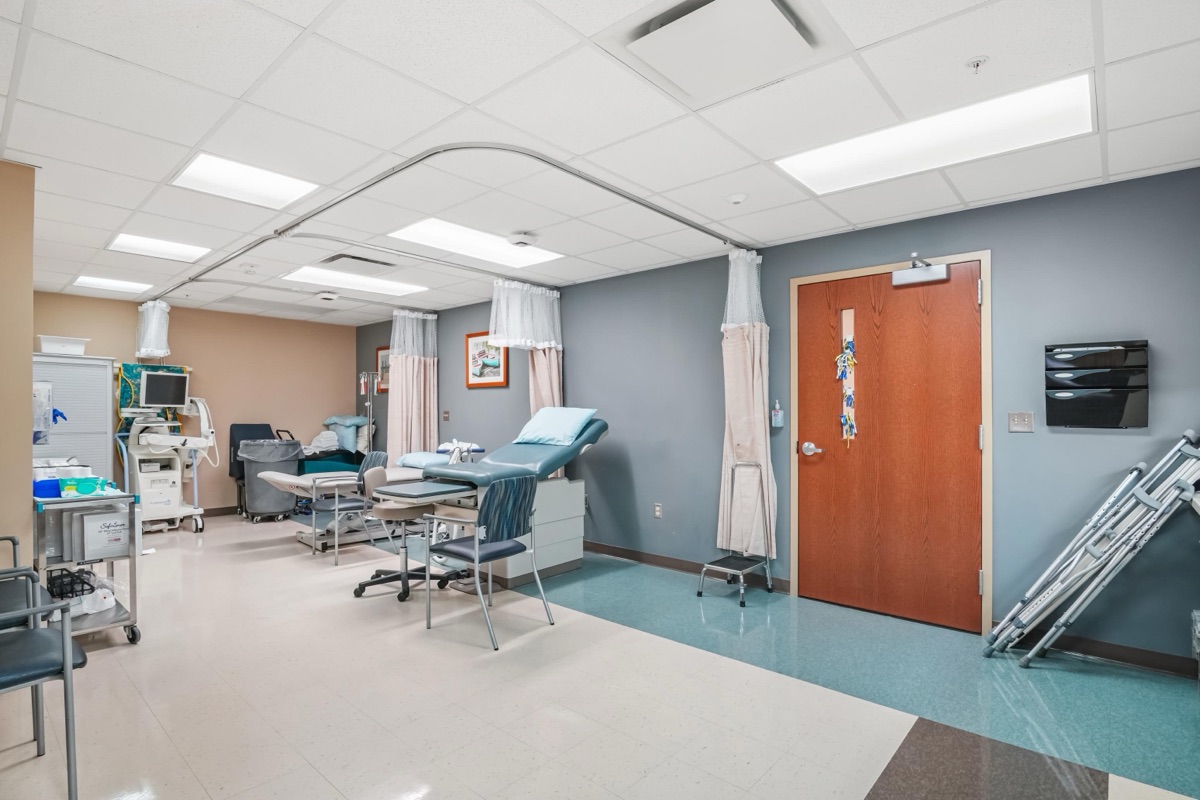Listing photo 8 — Northville, MI