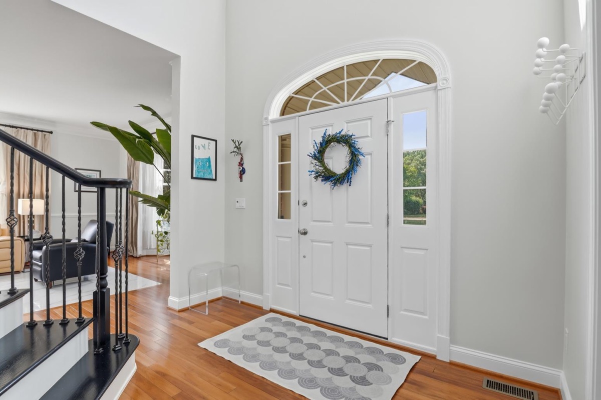 Listing photo 6 — Northville, MI