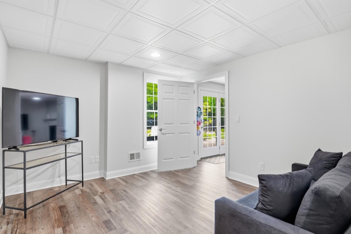 Listing photo 106 — Northville, MI