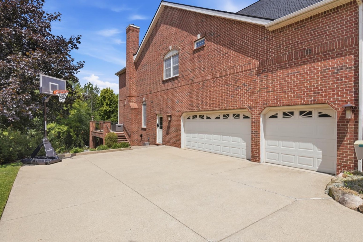 Listing photo 116 — Northville, MI