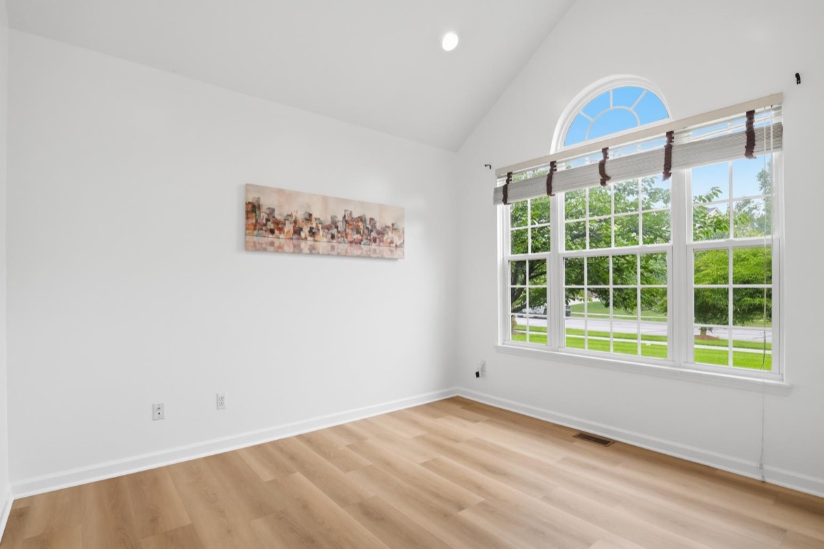 Listing photo 8 — Northville, MI