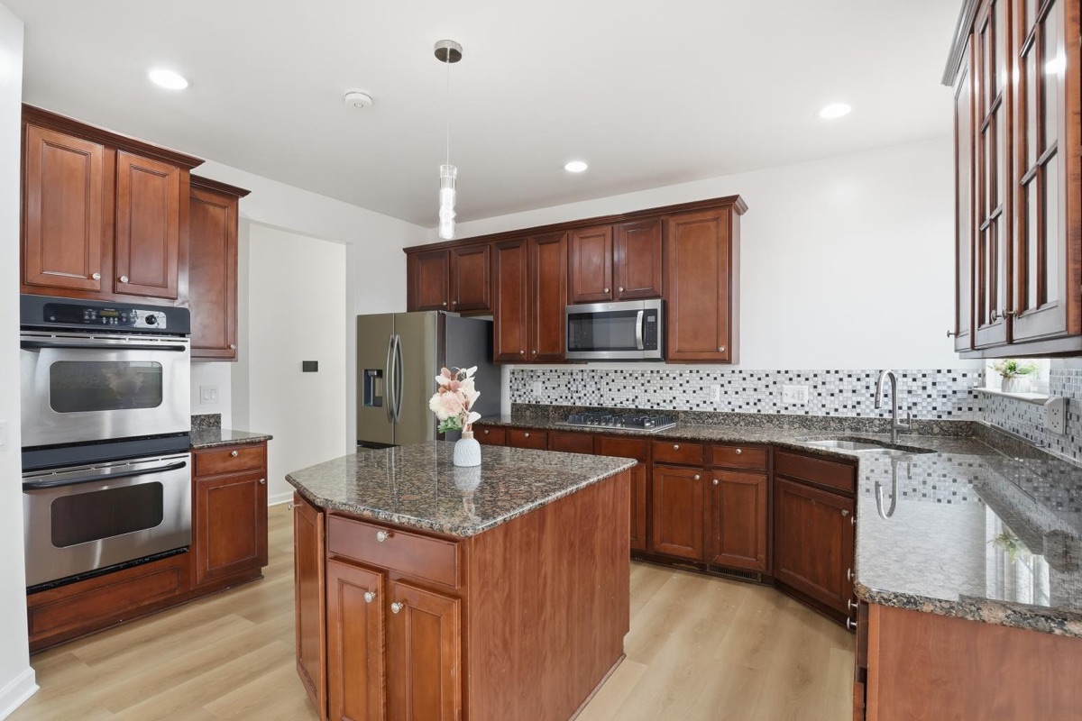 Listing photo 19 — Northville, MI