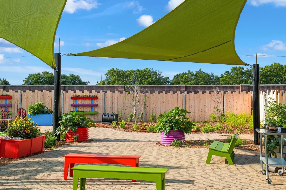 Listing photo 9 — Royal Oak, MI