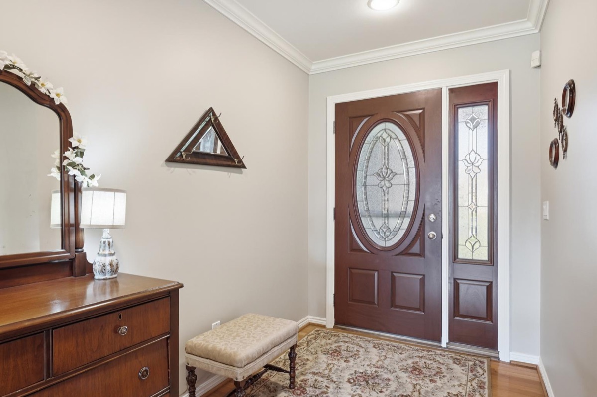 Listing photo 6 — South Lyon, MI